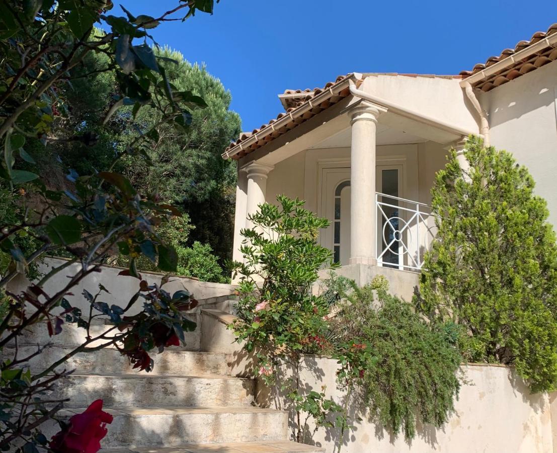 Maison Avec Vue Panoramique Кавалере-сюр-Мер Екстериор снимка